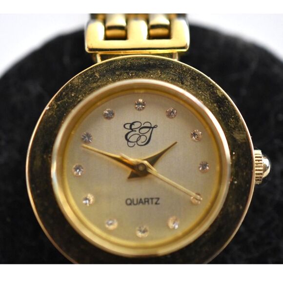 Elizabeth Taylor Vintage Classic Gold Tone Link Band New Battery Watch - Picture 1 of 3